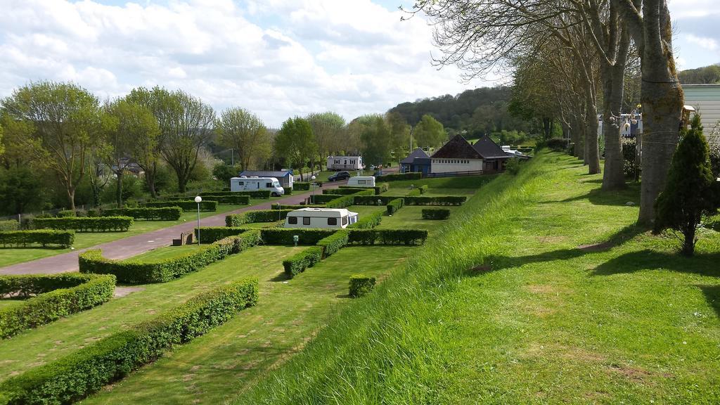 Camping Le Mont Joli Bois Criel-sur-Mer Exterior photo