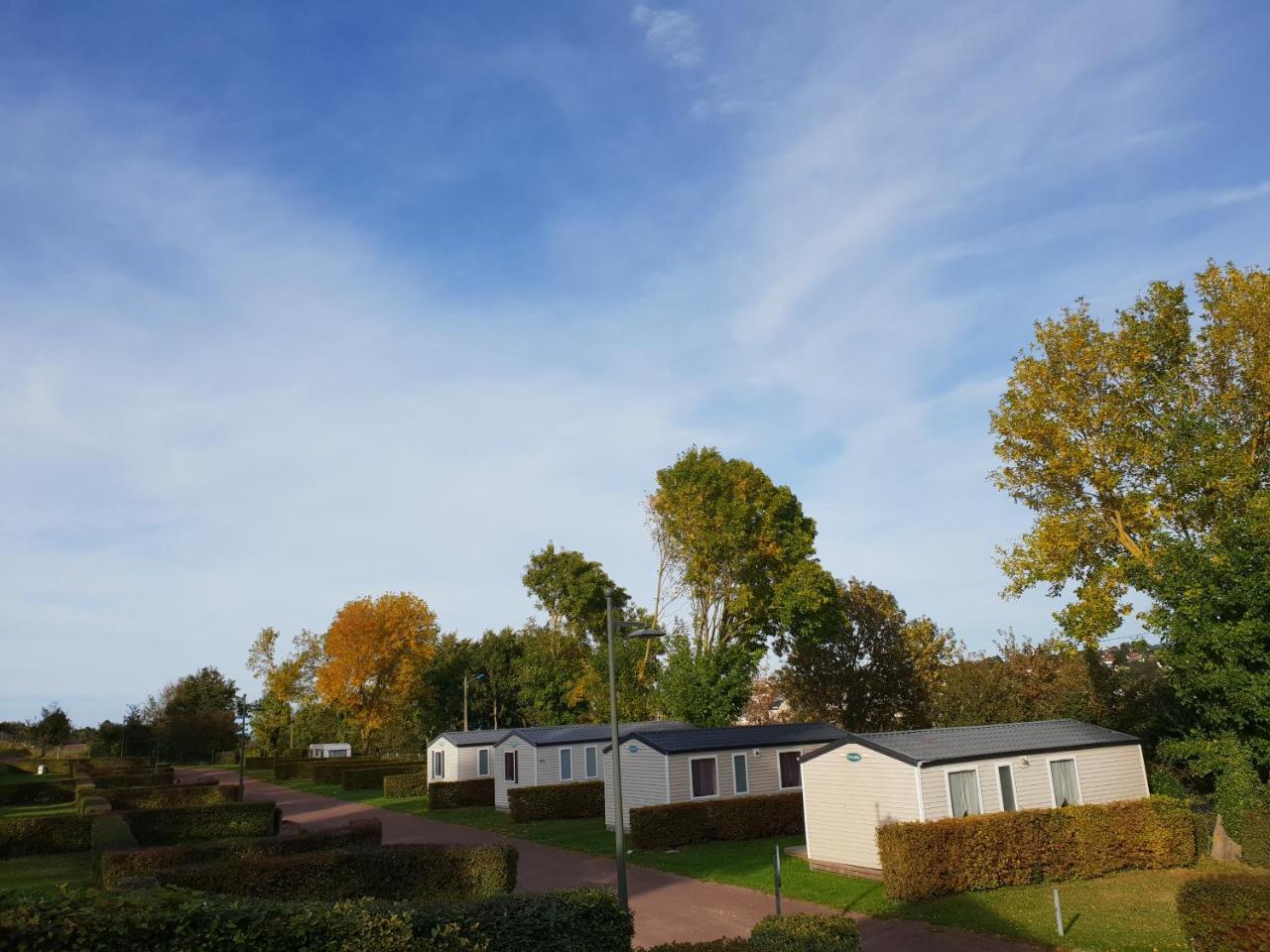 Camping Le Mont Joli Bois Criel-sur-Mer Exterior photo