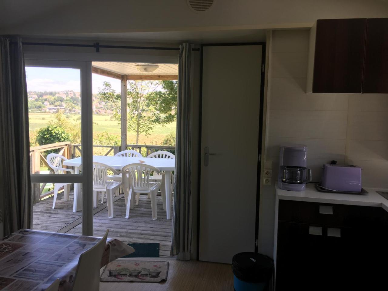 Camping Le Mont Joli Bois Criel-sur-Mer Exterior photo